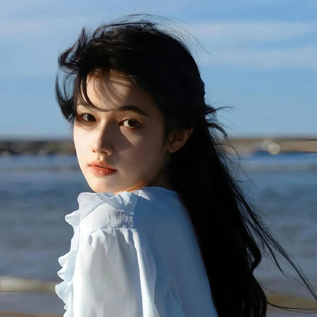 湛蓝青春海